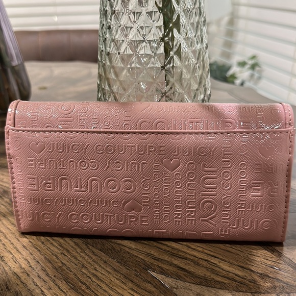 AUTHENTIC PINK JUICY COUTURE WALLET 💕✨💕🩷 - Picture 2 of 4